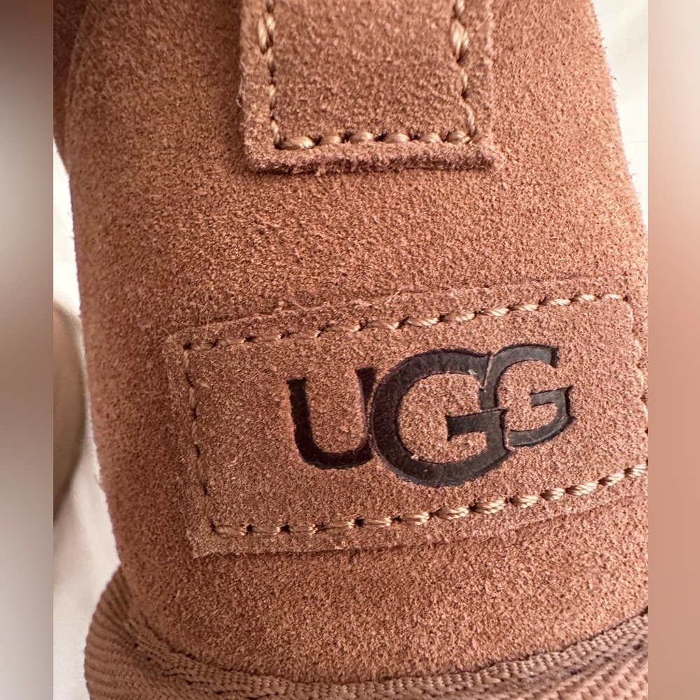 Authentic UGG Classic Mini Platform Boot Size 10 … - image 8